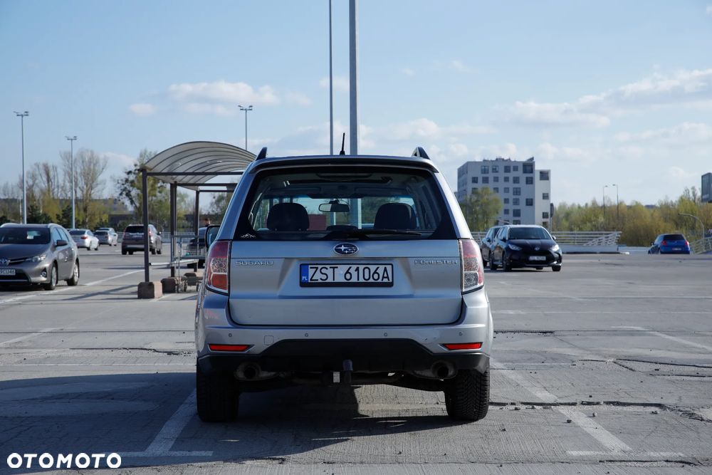 Subaru Forester 2.0D XE 000 - 4