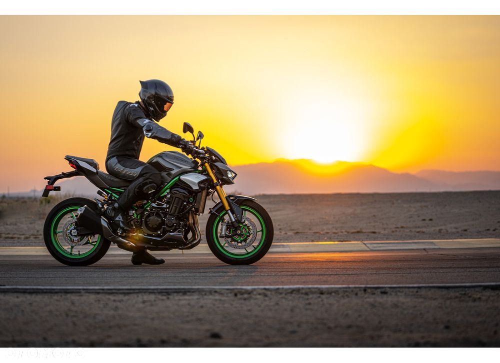 Kawasaki Z 900 - 11