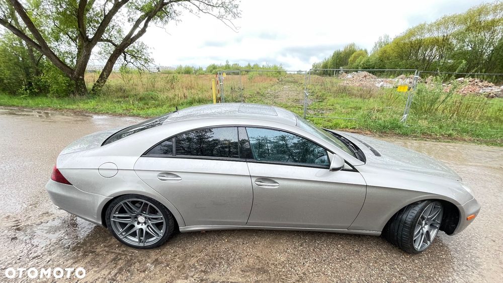 Mercedes-Benz CLS 500 - 10