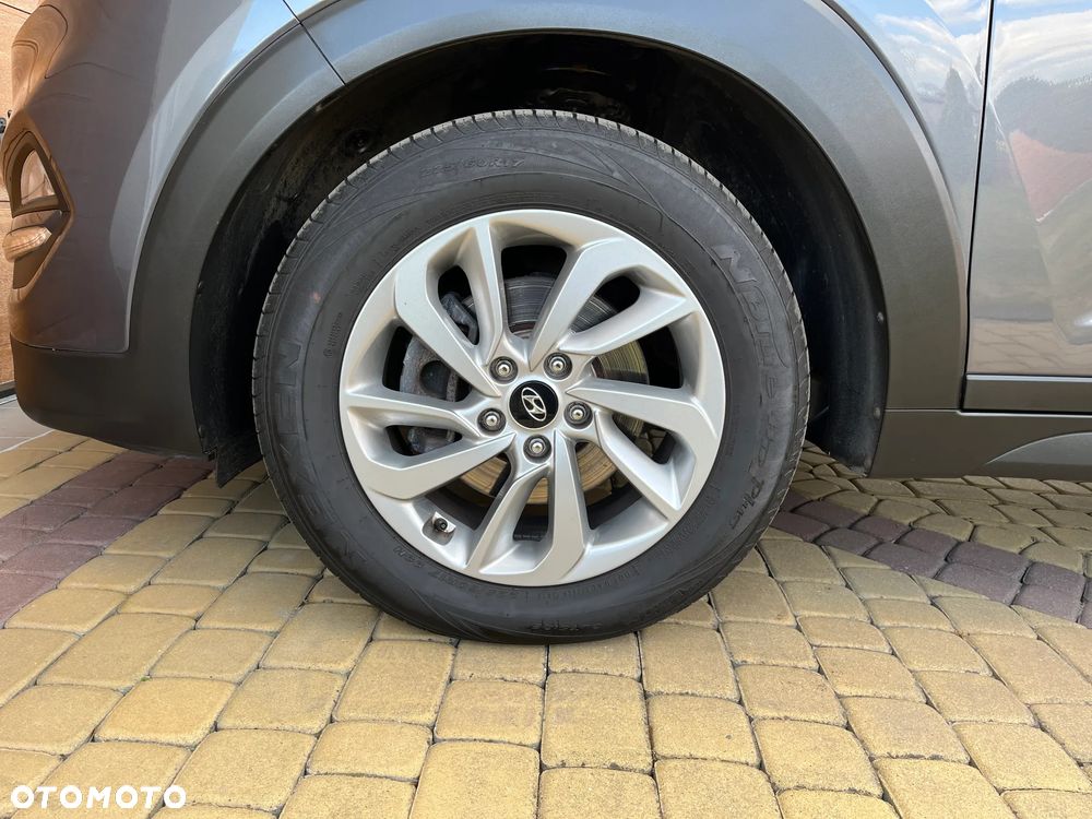 Hyundai Tucson 2.0 CRDi 4WD Trend - 24