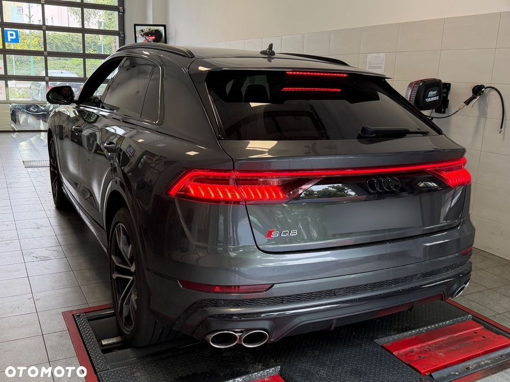 Audi SQ8 - 14