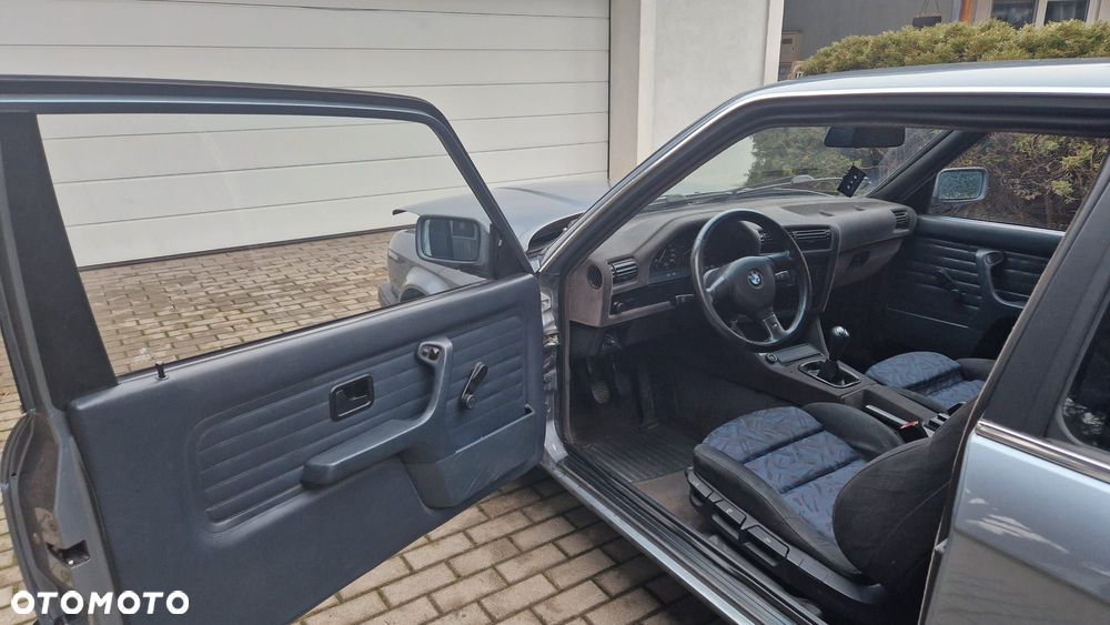 BMW Seria 3 - 27