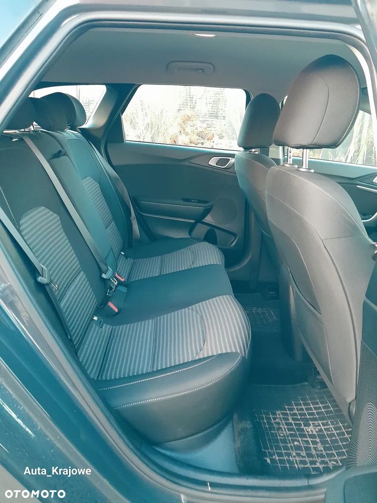 Kia Ceed 1.5 T-GDI M - 27