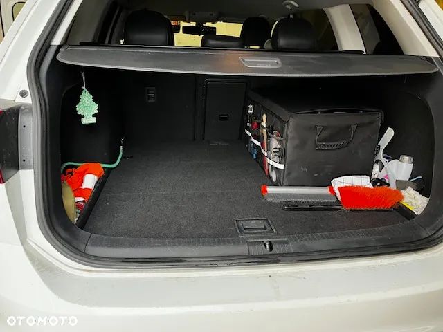 Volkswagen Golf Variant - 21