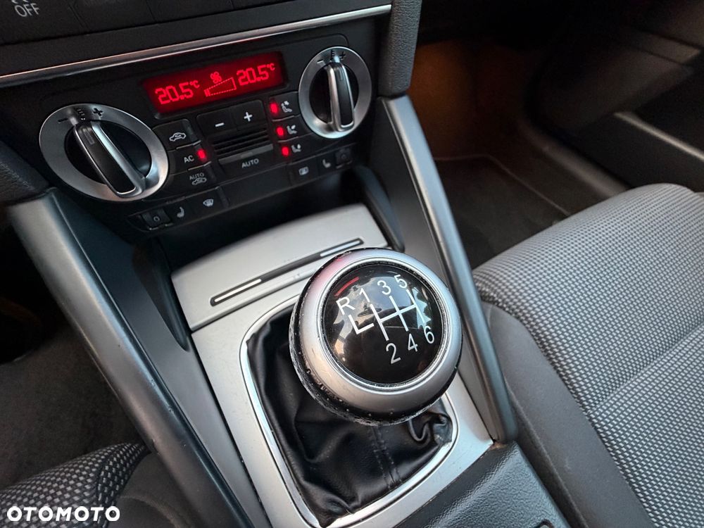 Audi A3 3-drzwiowe 2.0 TDI DPF S line Sportpaket - 22
