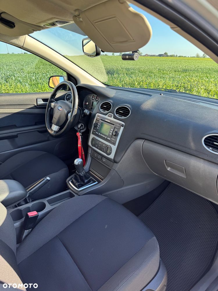 Ford Focus - 10