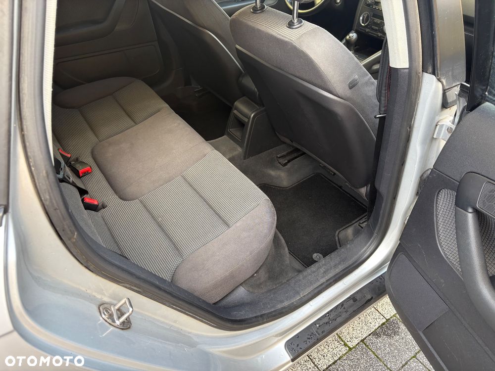 Audi A3 Sportback 1.6 FSI Ambition - 9