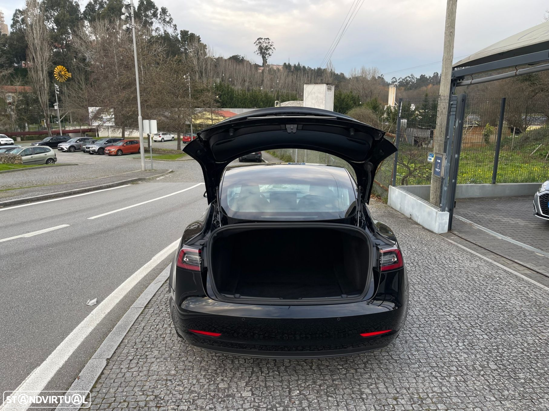 Tesla Model 3 Standard Range Plus RWD - 9