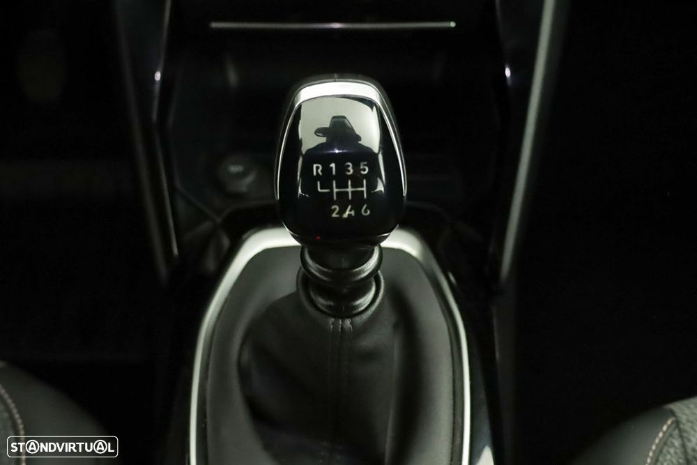 Peugeot 2008 1.2 PureTech Allure - 13