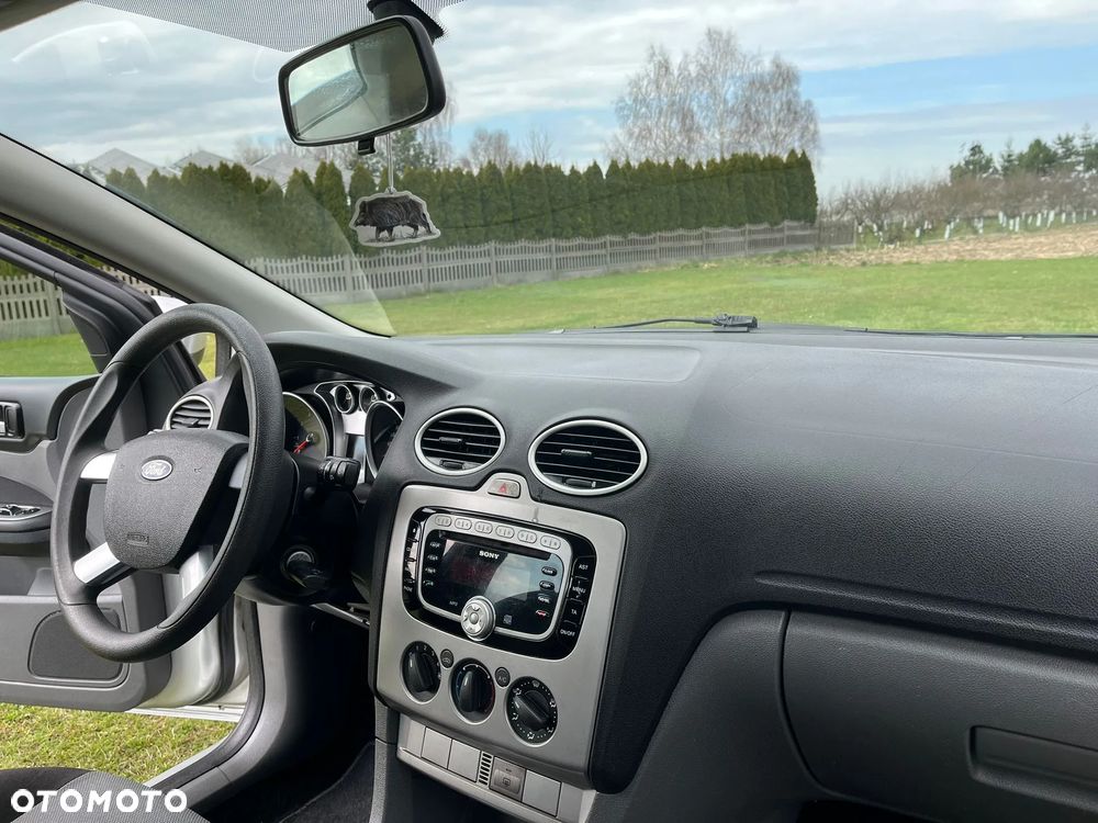 Ford Focus 1.6 16V Silver Magic - 25