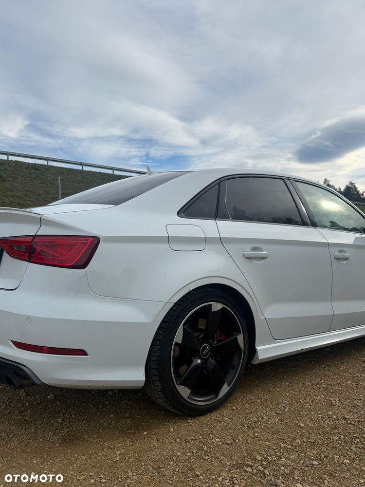 Audi S3 2.0 TFSI Quattro S tronic - 3