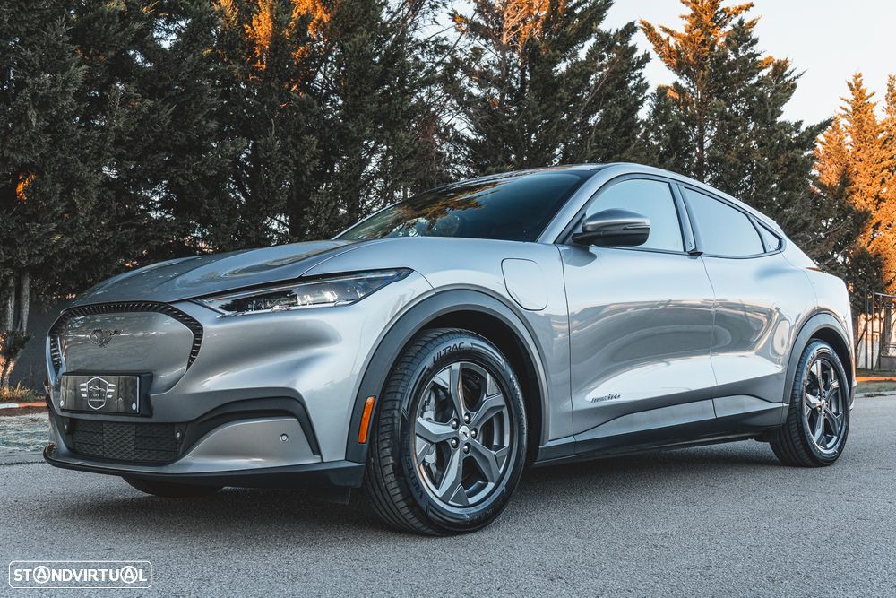 Ford Mustang Mach-E AWD - 7