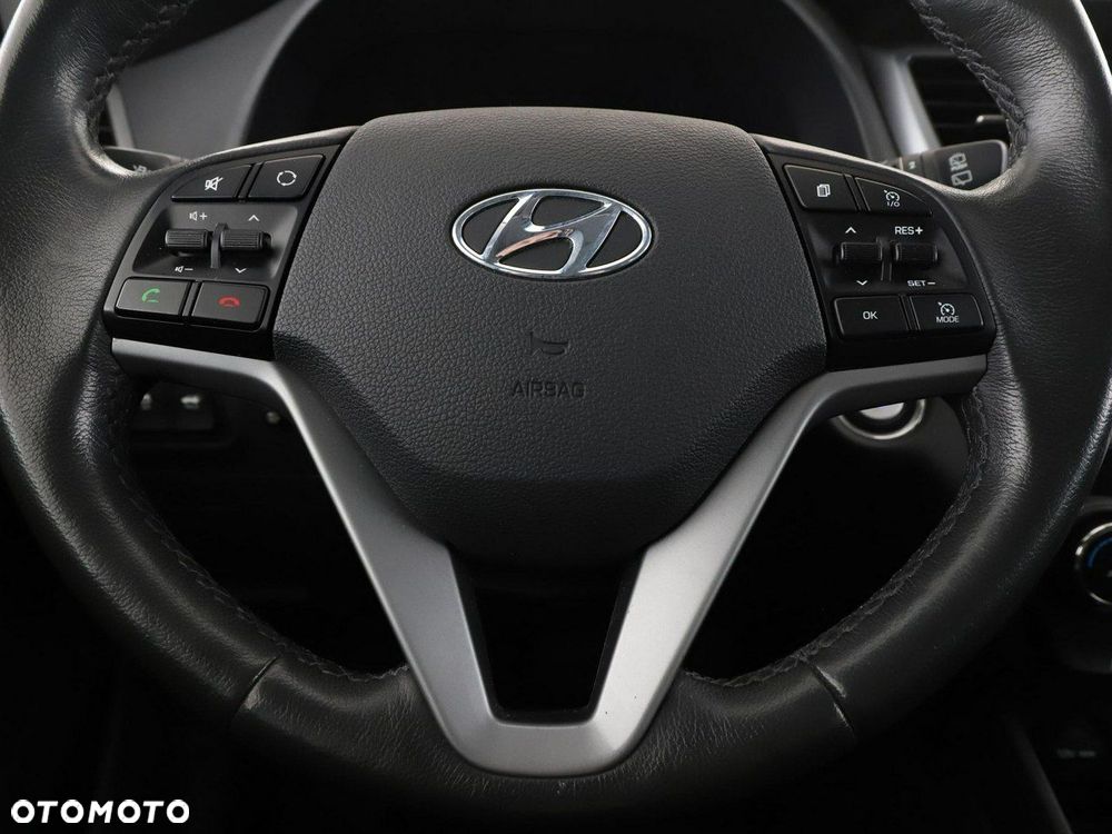 Hyundai Tucson 2.0 CRDI Premium 4WD - 22