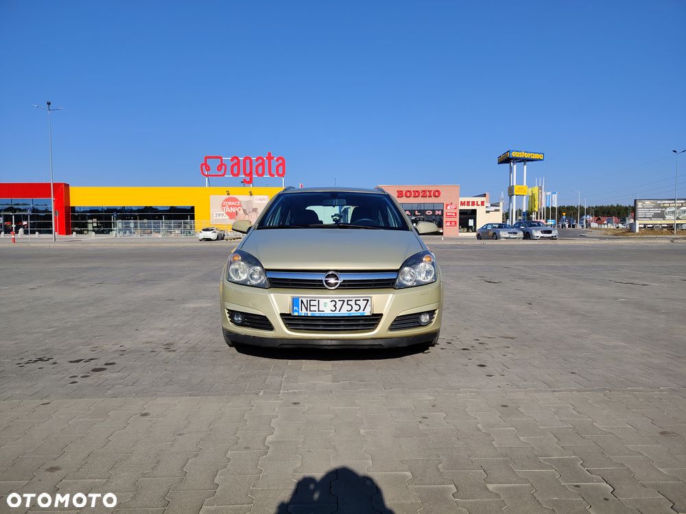 Opel Astra 1.7 CDTI Essentia - 11