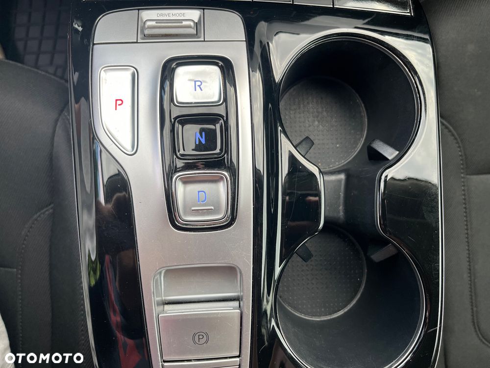 Hyundai Tucson 1.6 T-GDi HEV Platinum 2WD - 19