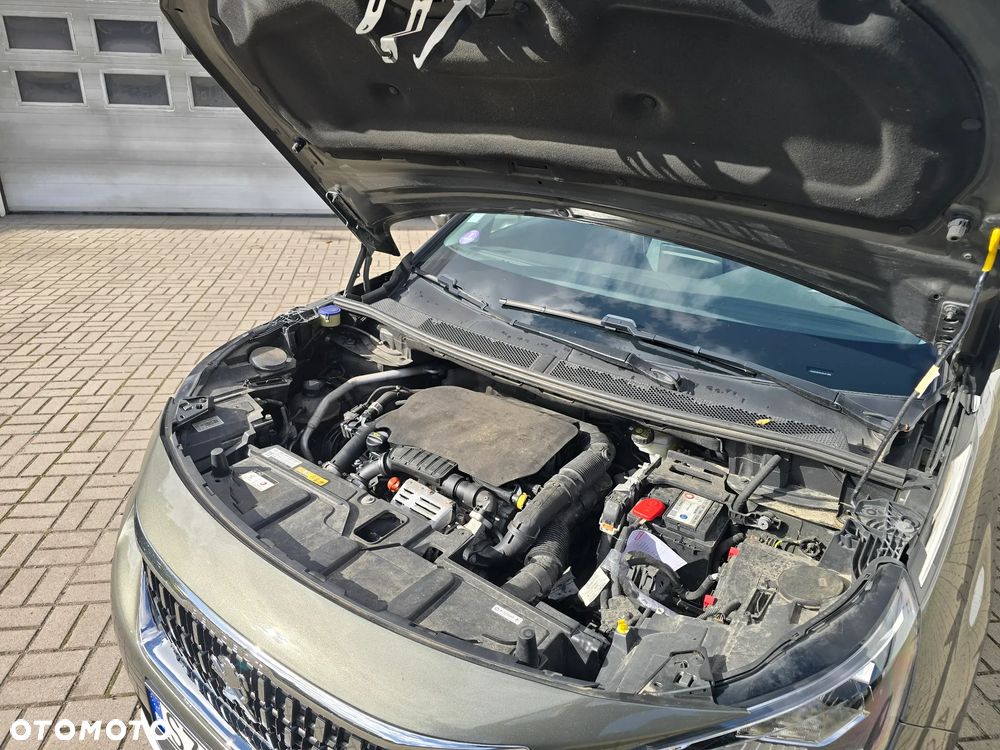 Peugeot 3008 1.2 PureTech Access S&S - 21