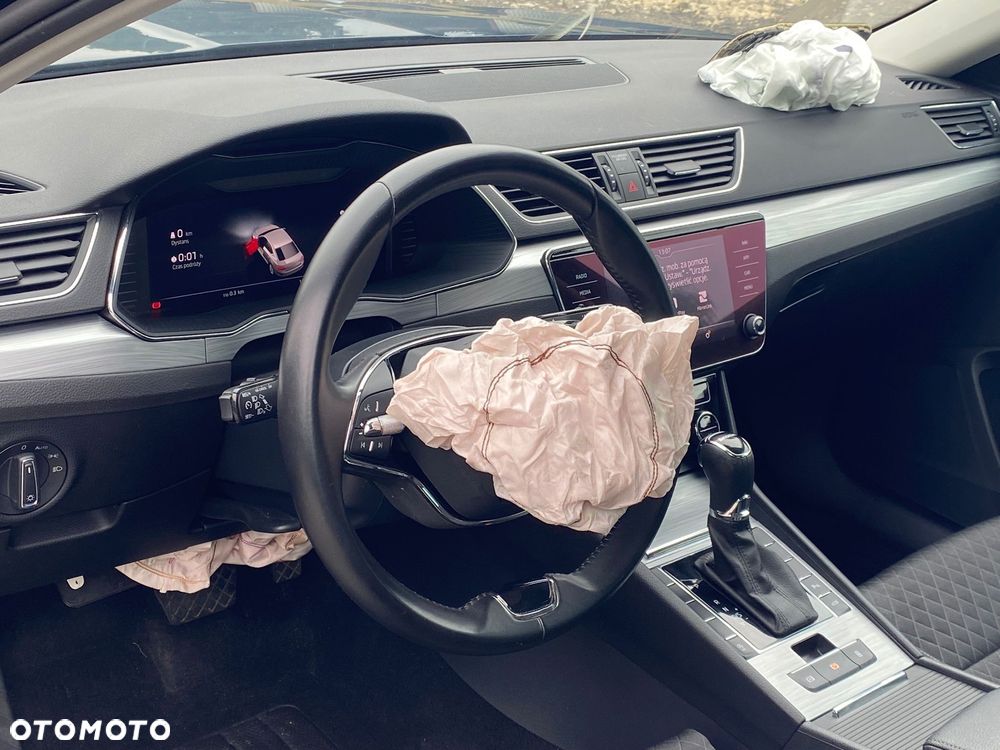 Skoda Superb 1.5 TSI Ambition DSG - 14