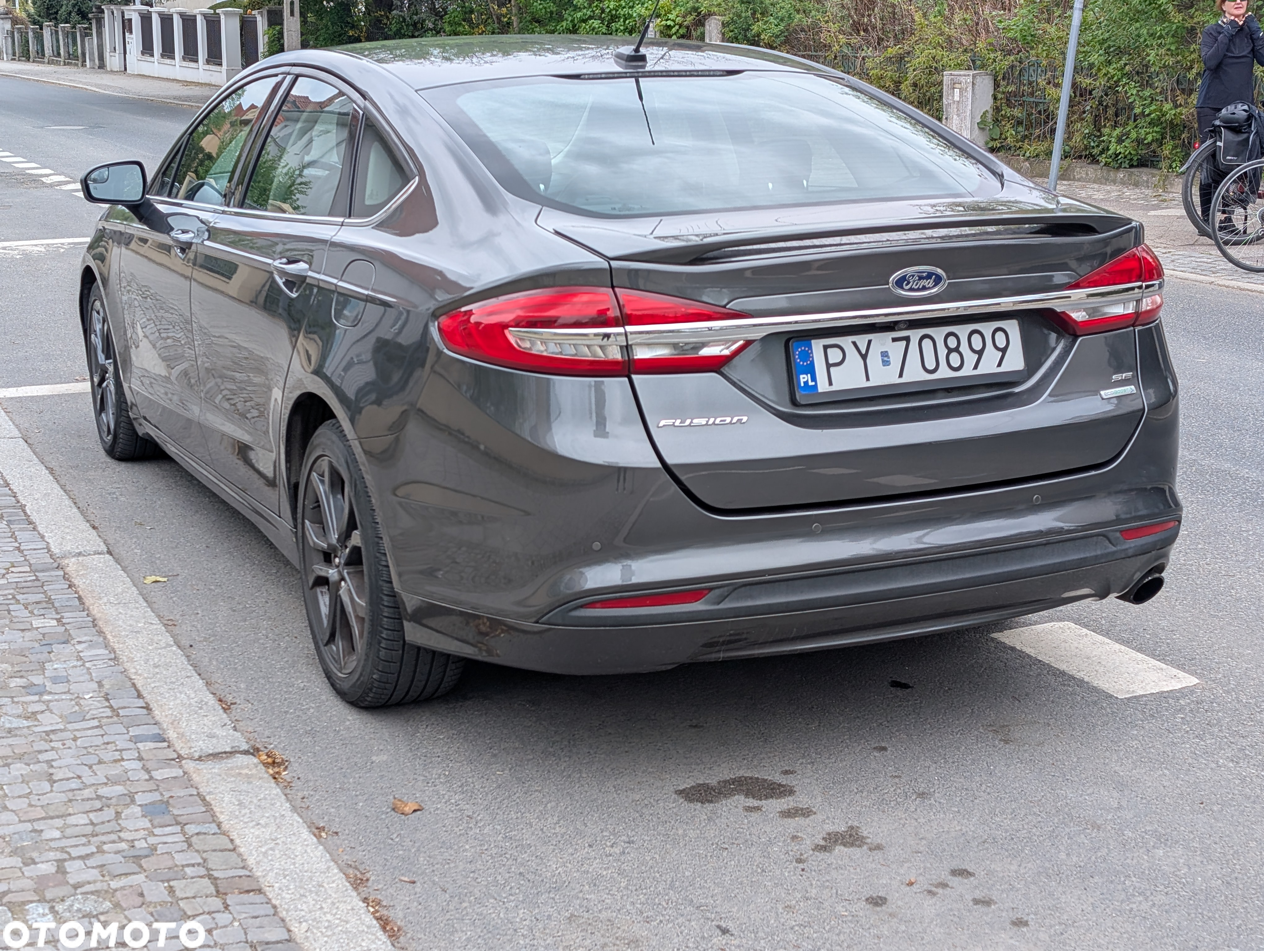 Ford Fusion - 6
