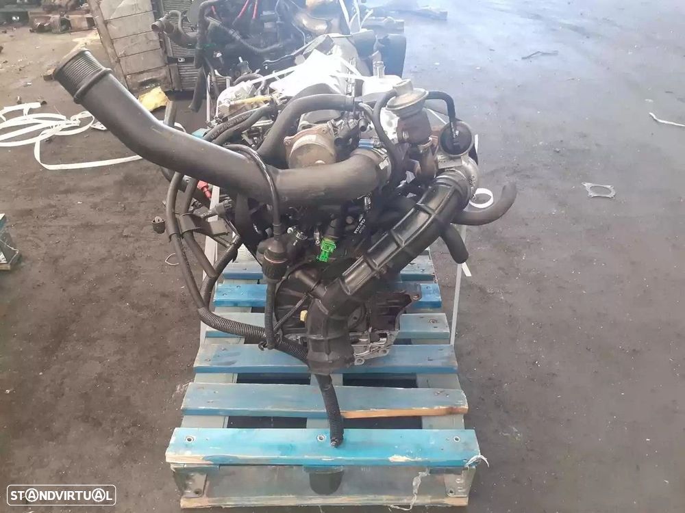 MOTOR COMPLETO VOLVO S40 I -D4192T2 - 1