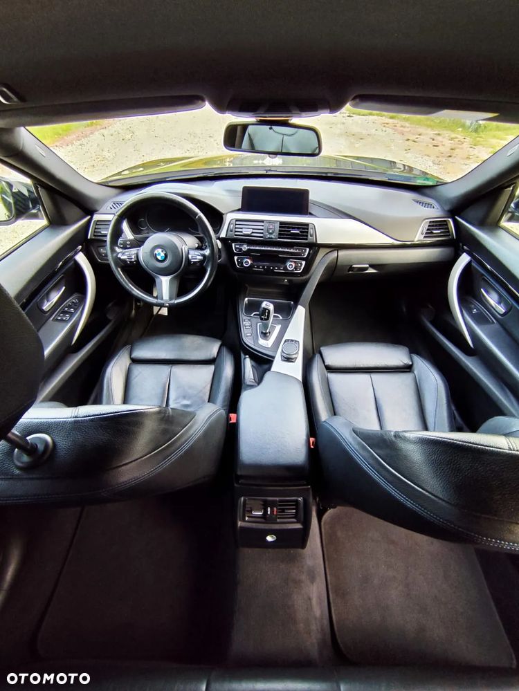 BMW 3GT 320d xDrive M Sport - 14