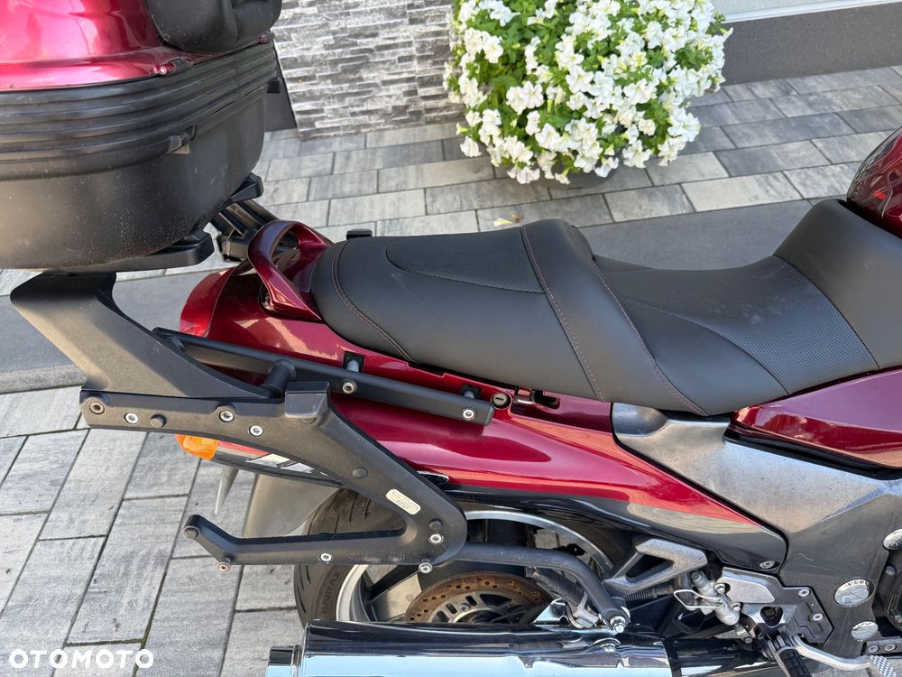 Honda CB - 4
