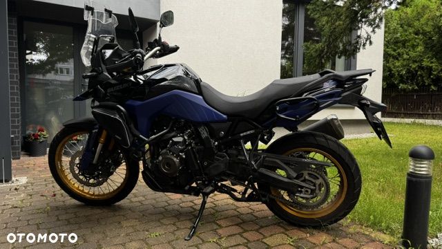 Suzuki V-STROM - 5