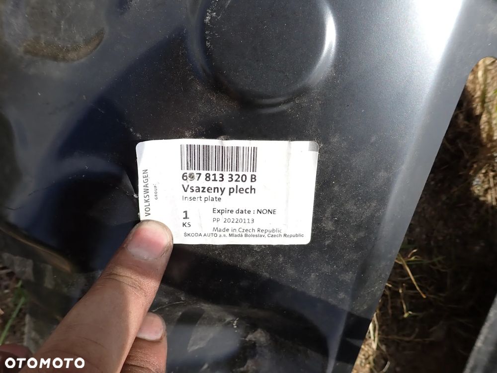 SKODA SCALA OKULAR ŚWIATŁA PRAWY TYŁ 657813320B - 3