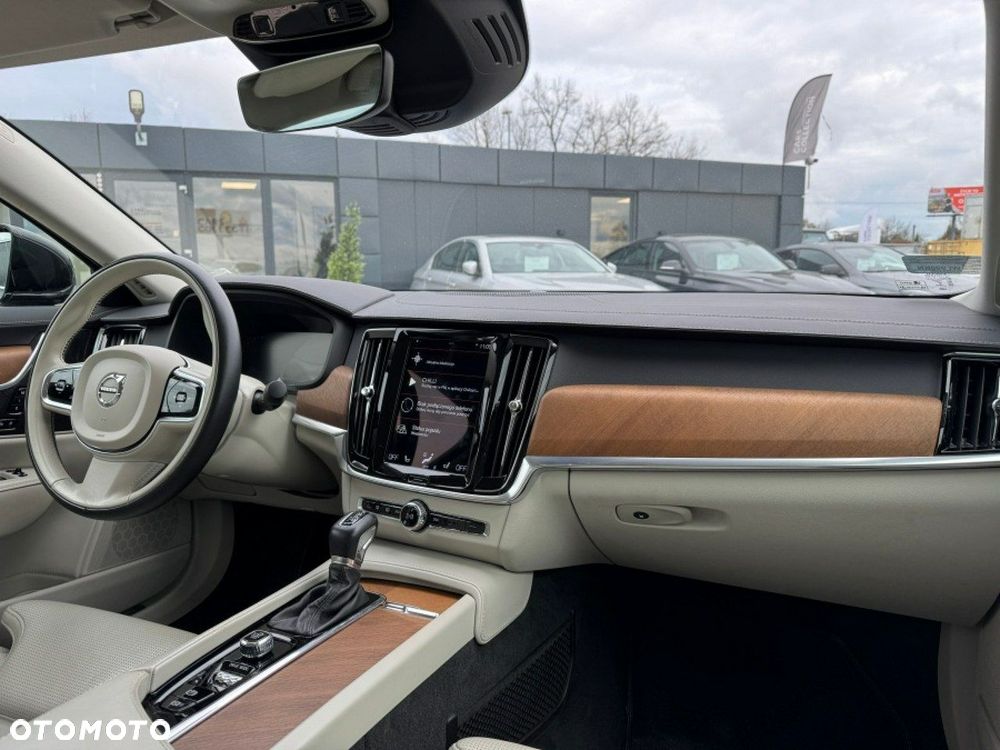 Volvo S90 - 18