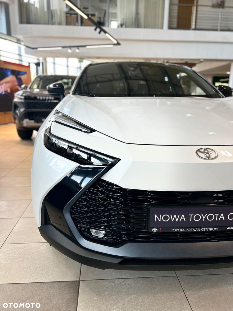 Toyota C-HR - 11