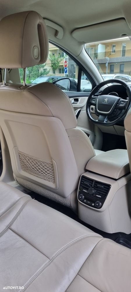 Peugeot 508 Hybrid4 - 6
