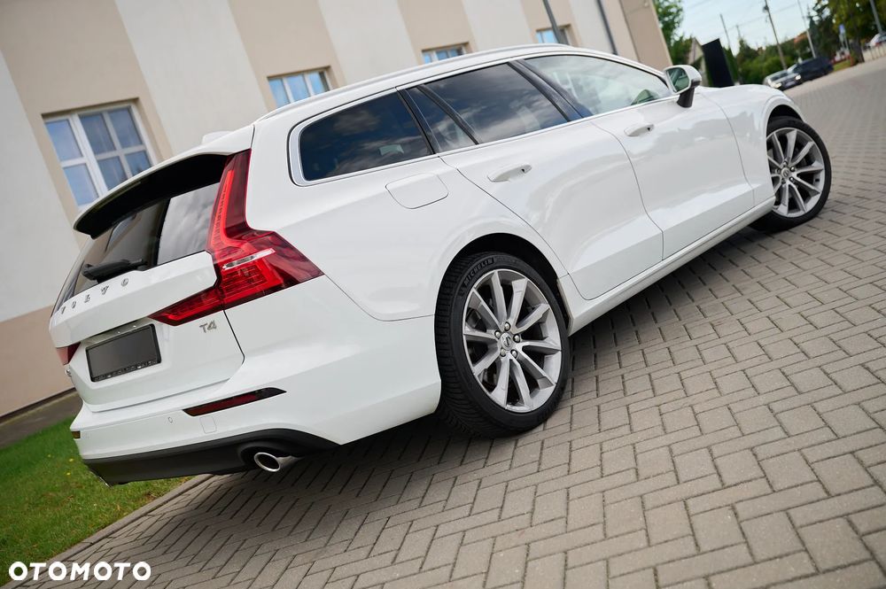Volvo V60 2.0T Geartronic Powershift Momentum - 13