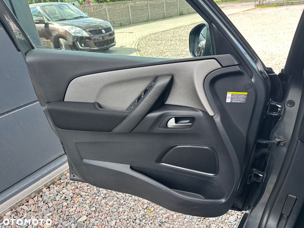 Citroën C4 Grand Picasso BlueHDi 120 Exclusive - 26
