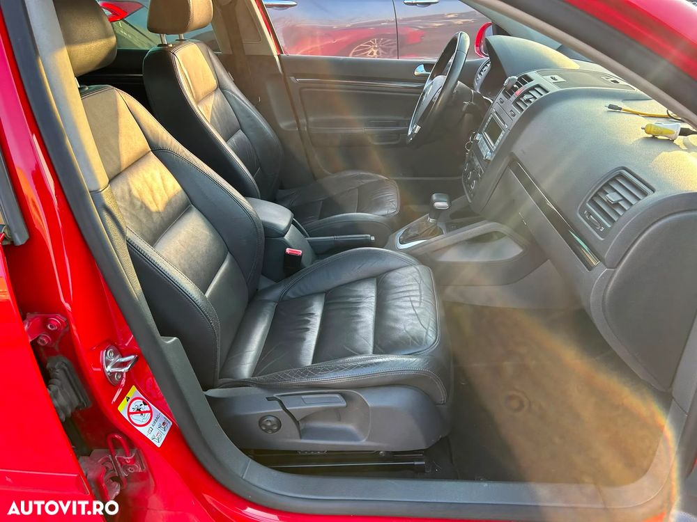 Volkswagen Golf 1.4 TSI GT Sport DSG - 7