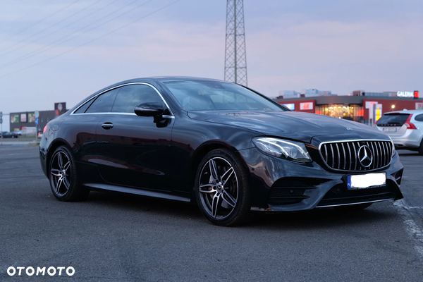 Mercedes-Benz Klasa E 350 Coupe 9G-TRONIC