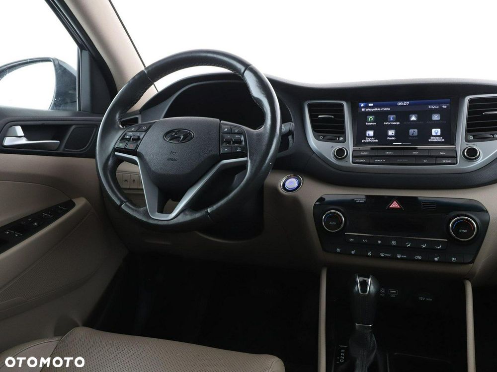 Hyundai Tucson 1.7 CRDI BlueDrive Style 2WD DCT - 17