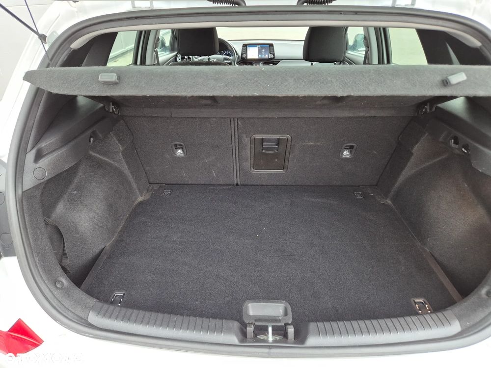 Hyundai i30 1.4 T-GDI Premium - 24