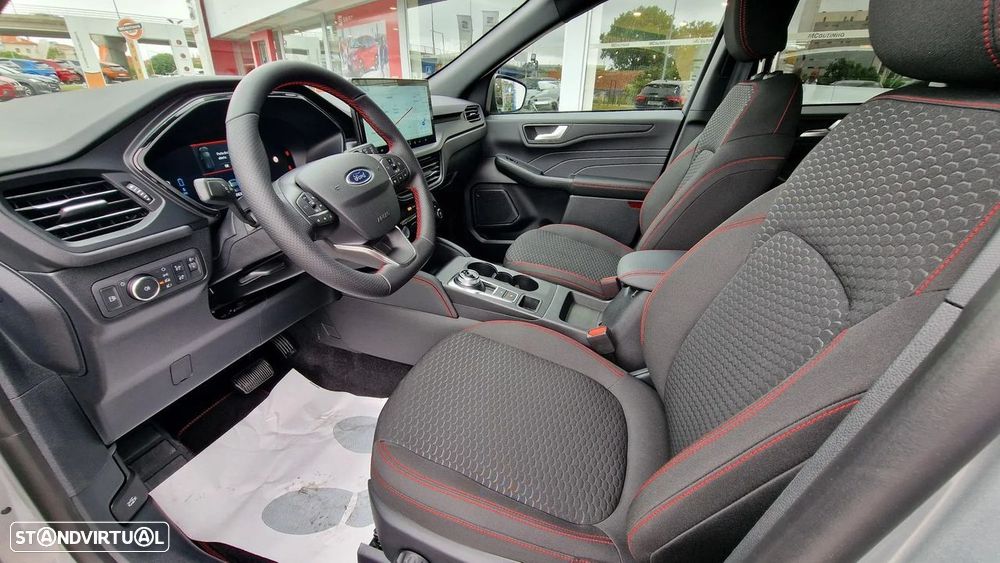 Ford Kuga 2.5 PHEV ST-Line - 9