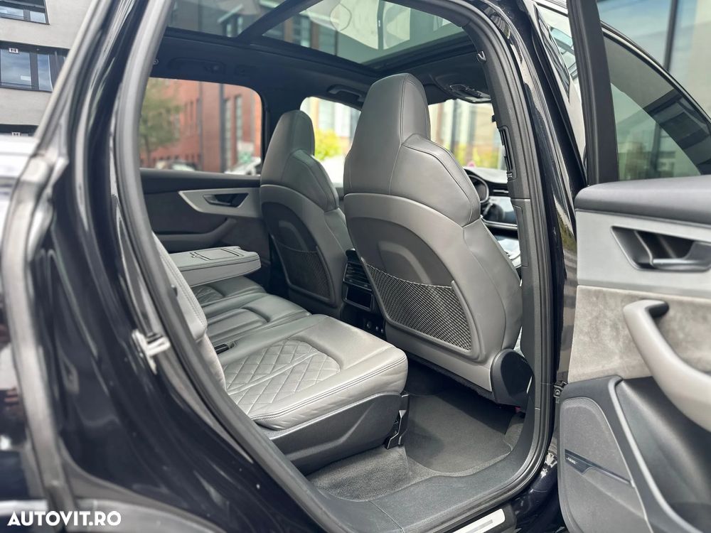 Audi Q7 - 8