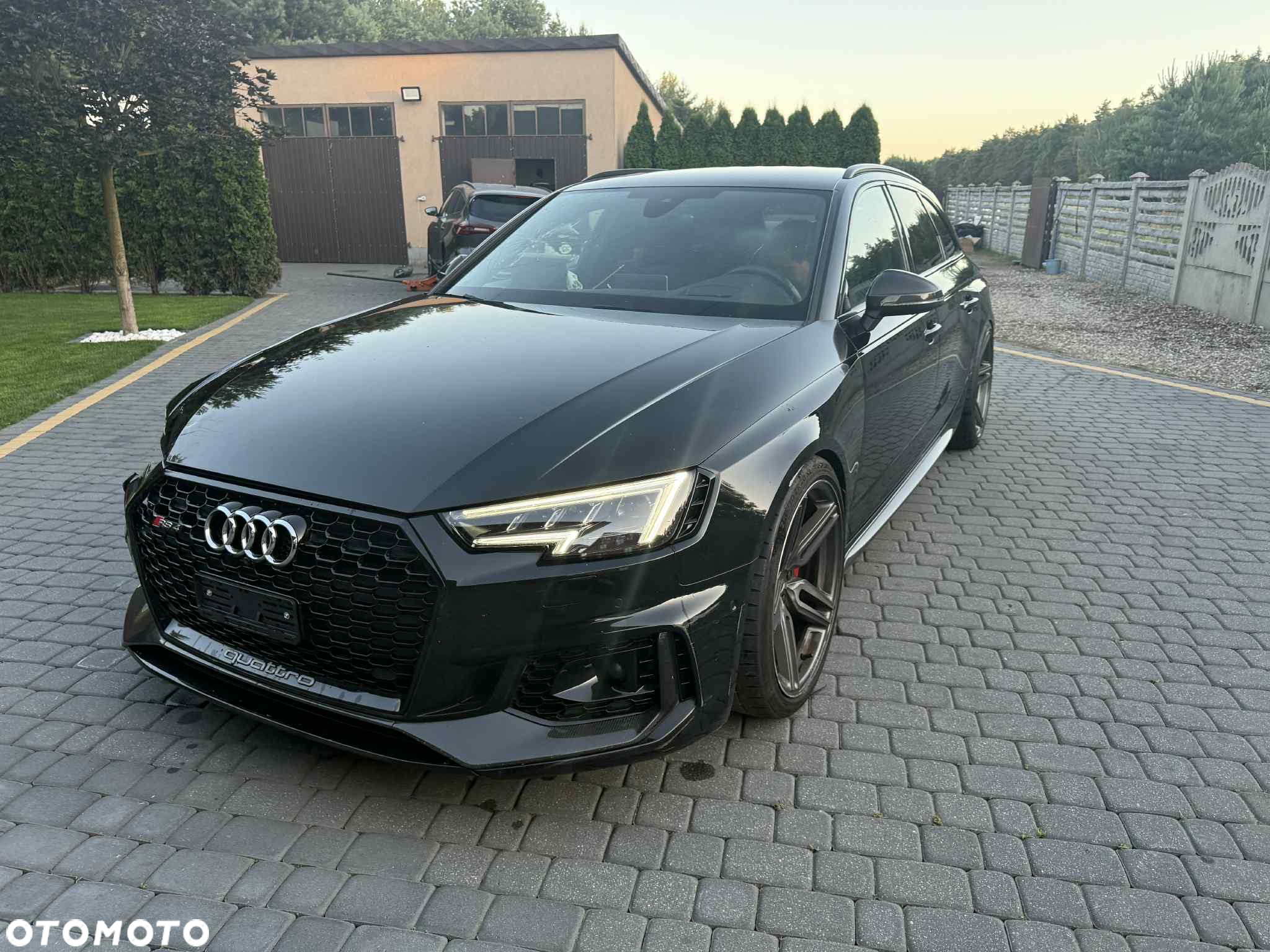 Audi RS4 2.9 TFSI Quattro Tiptr - 13