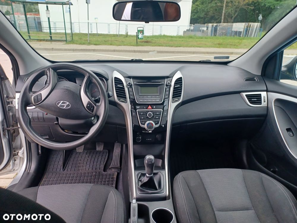 Hyundai i30 1.6 CRDi Classic - 6