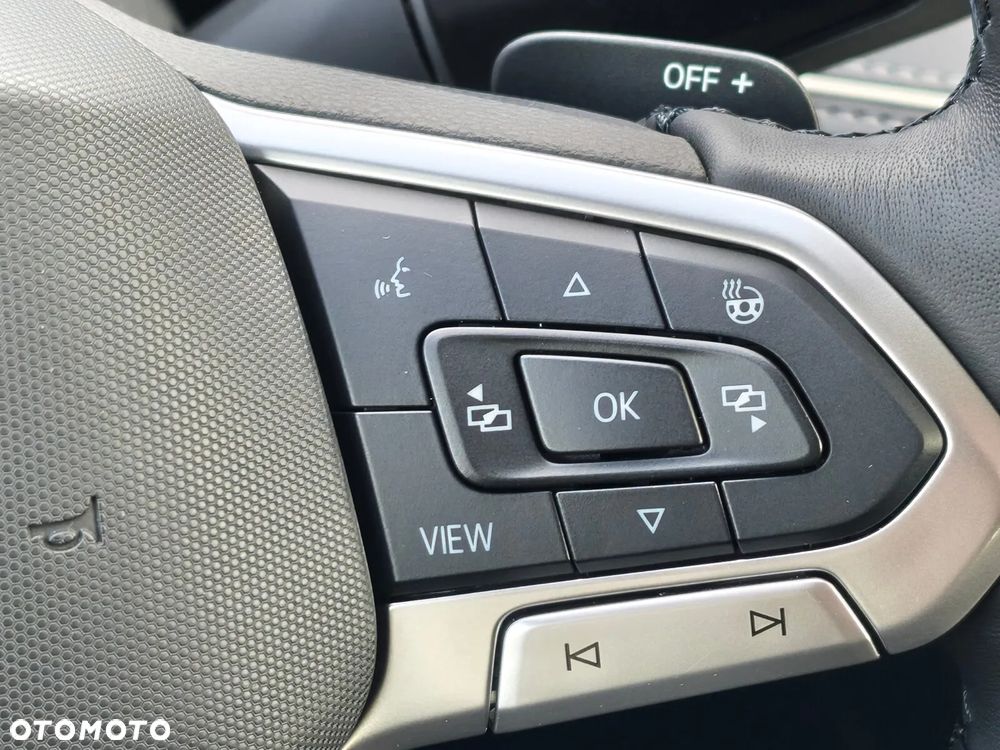 Volkswagen Passat - 18
