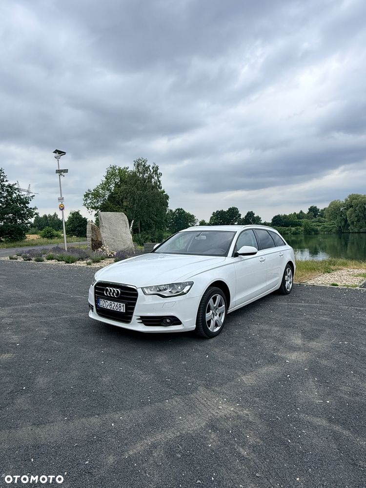 Audi A6 Avant - 1