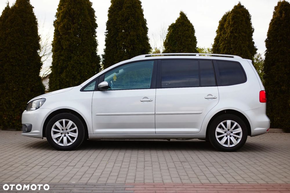Volkswagen Touran 1.6 TDI DPF BlueMotion Technology DSG Highline - 2