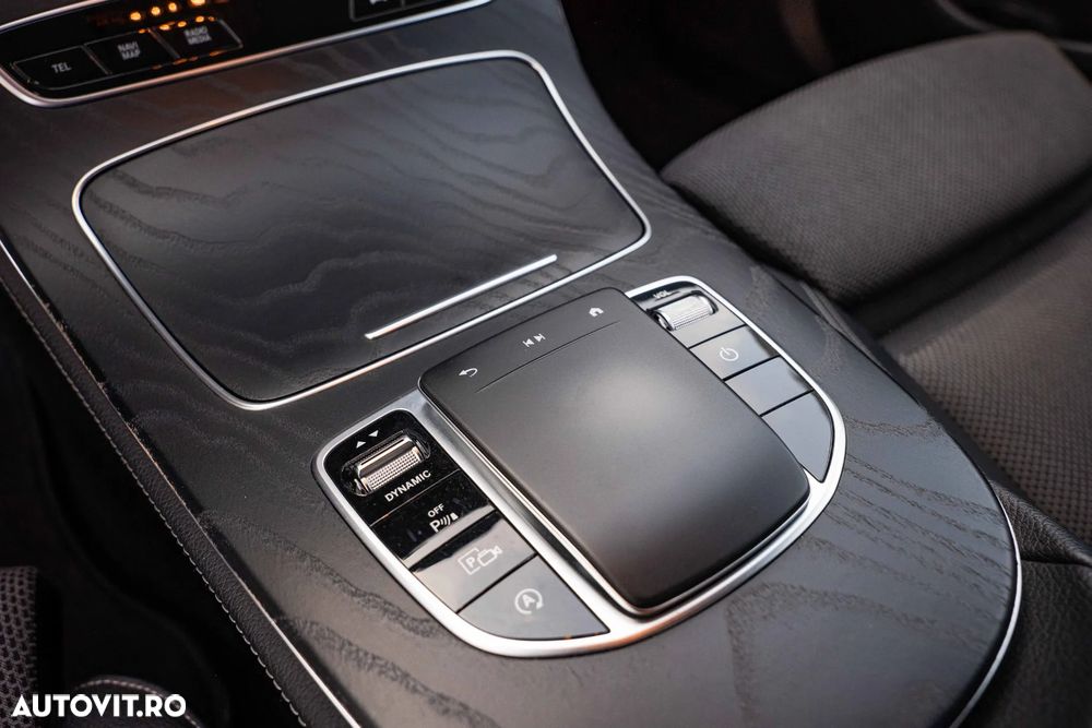 MERCEDES-BENZ E-Class 2021 — imagine 23