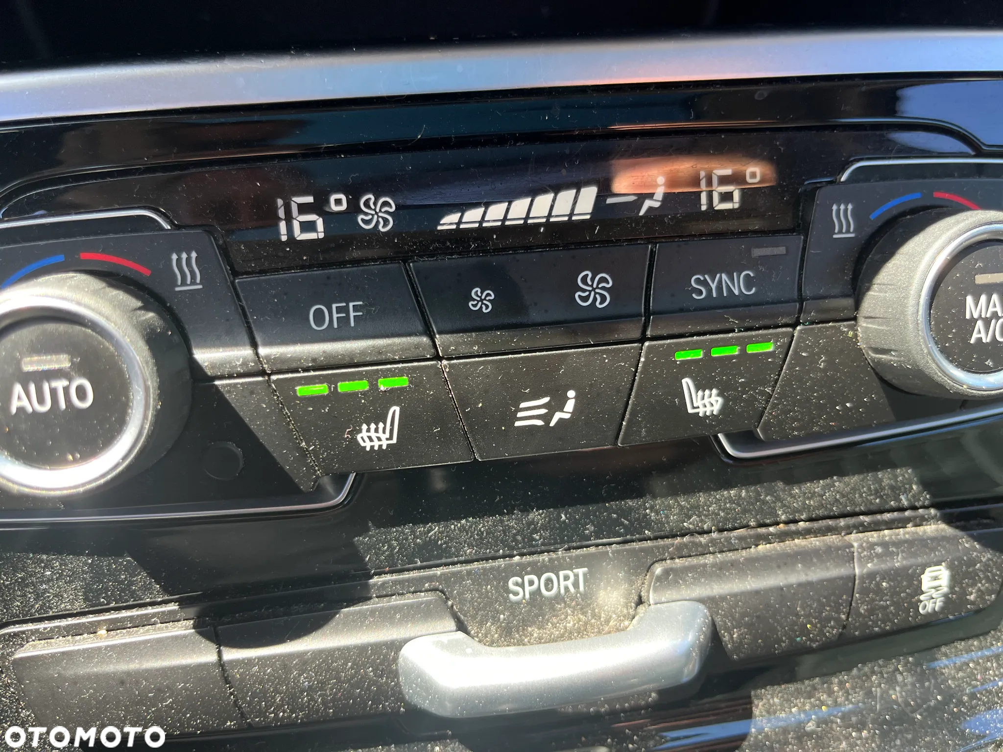 BMW Seria 2 218i Luxury Line - 14