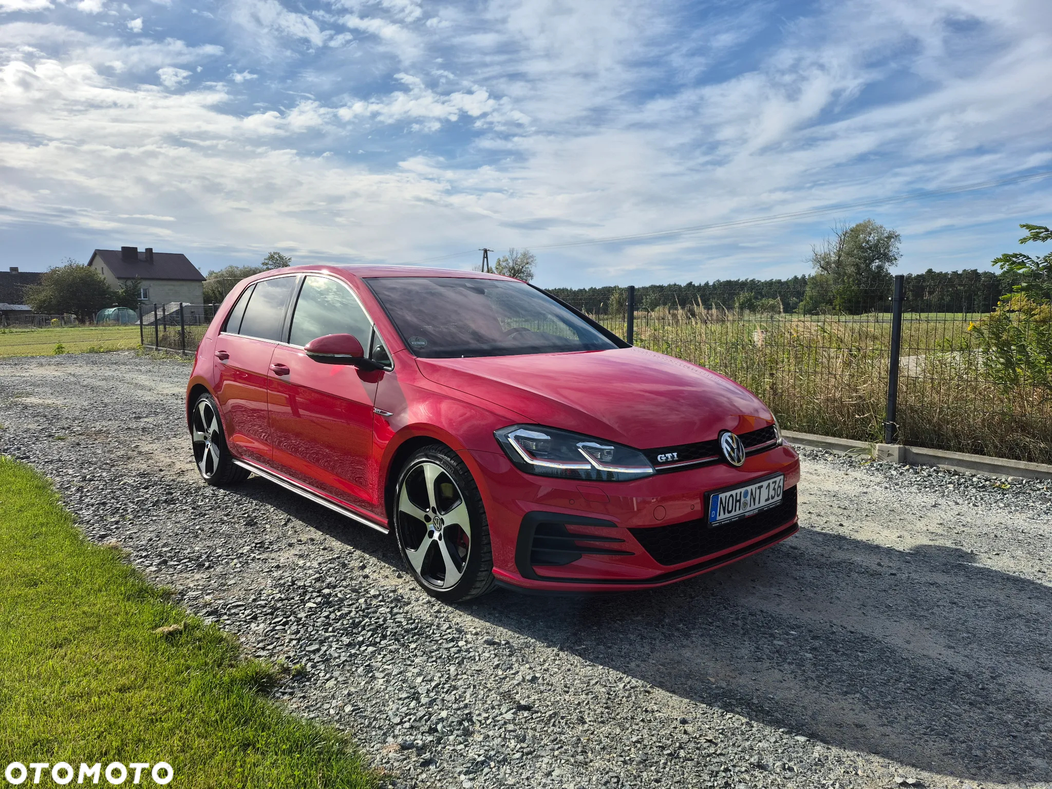 Volkswagen Golf GTI Performance BlueMotion Technology DSG - 5