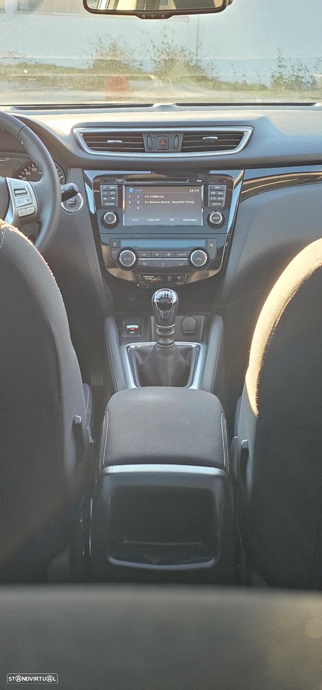 Nissan Qashqai 1.5 dCi N-Connecta RS+PS - 13