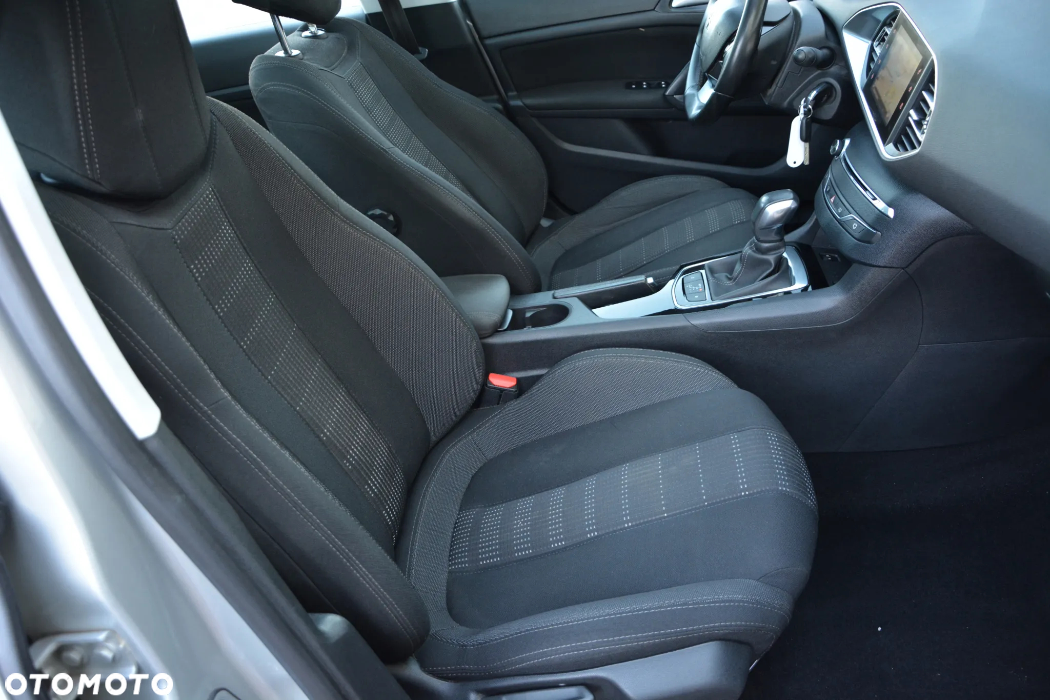 Peugeot 308 BlueHDi FAP 120 EAT6 Stop & Start Allure - 35
