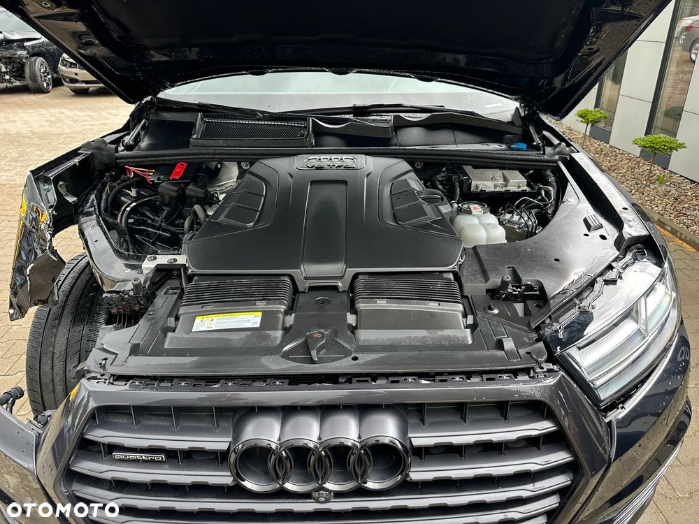 Audi Q7 - 13