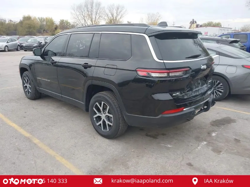 Jeep Cherokee - 3